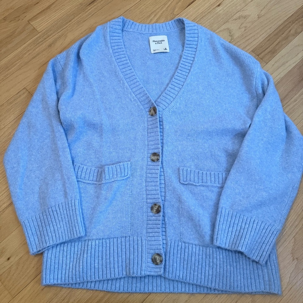 Abercrombie cardigan